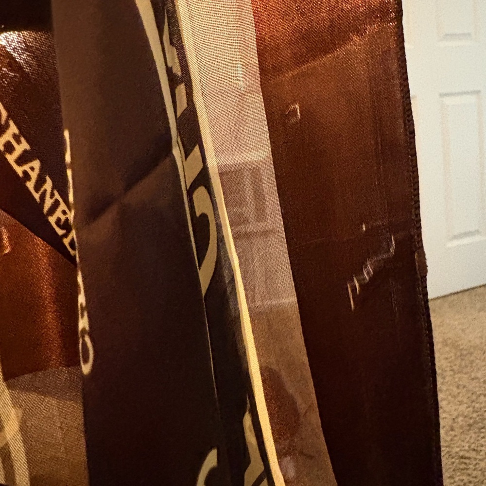 Chanel Dark Brown and Cream Logo Scarf 100%polyester 39x38 - Picture 2 of 5